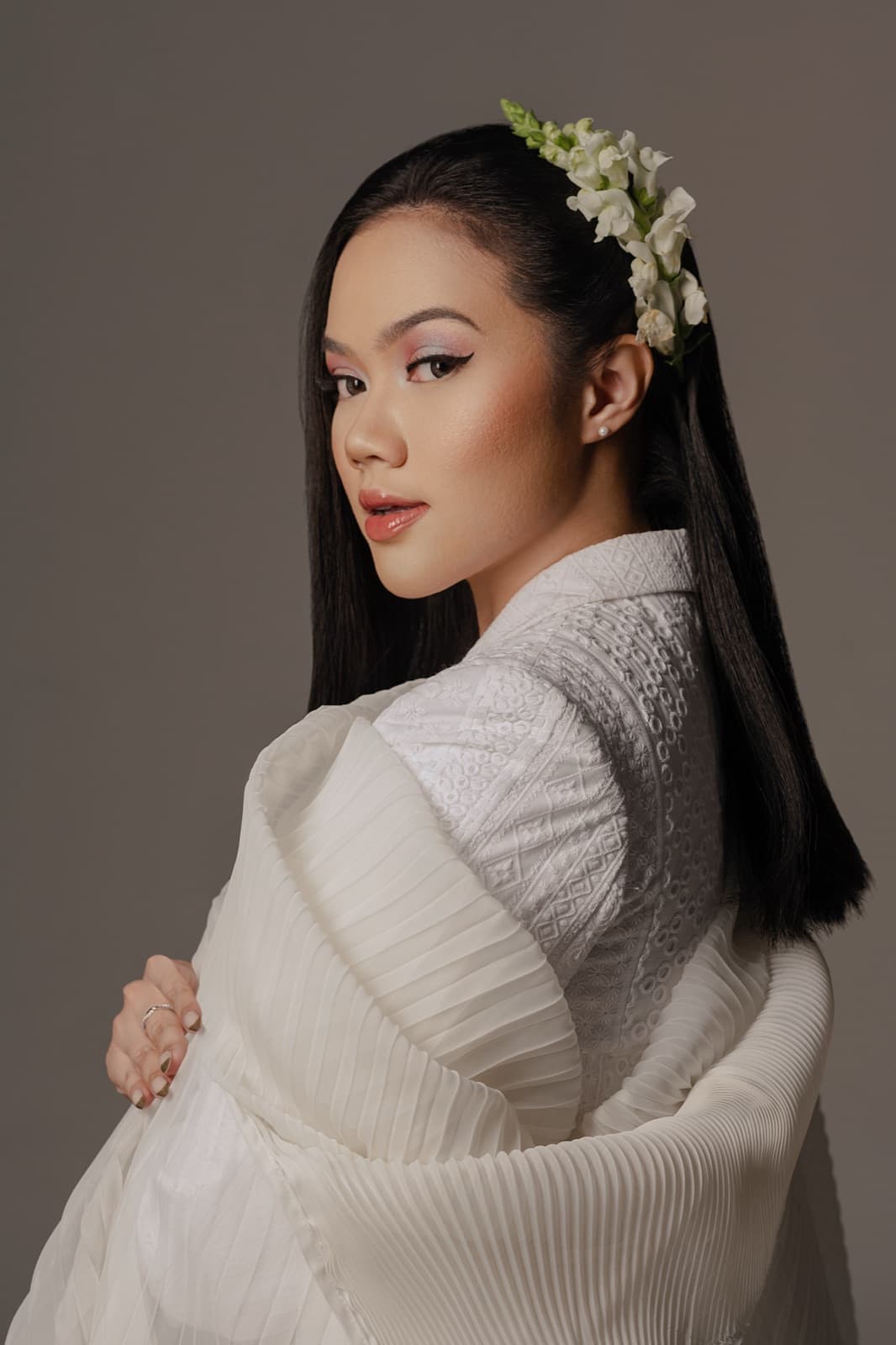 YURA YUNITA